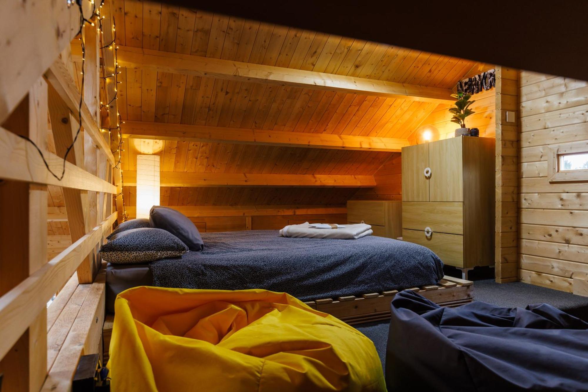 Spacious Cabin Evcharger And Free Parking Near Cambridge Bagian luar foto